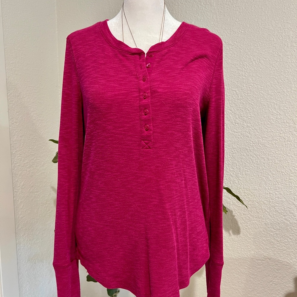 GAP Ribbed Henley Long Sleeve Shirt Magenta Berry Pink Small